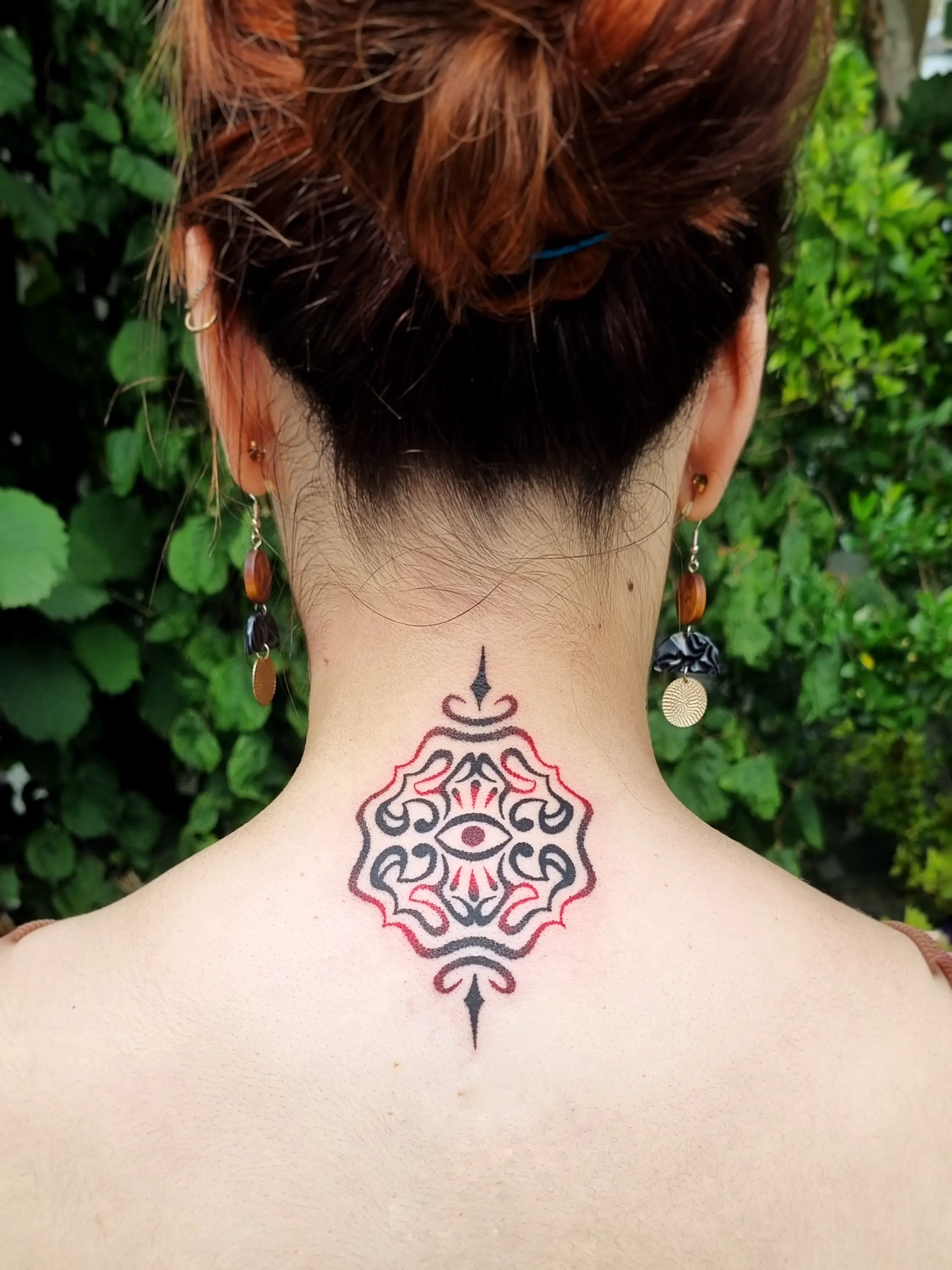 Sacred geometry for a gaze that does not falter, one that stays ever keen.
